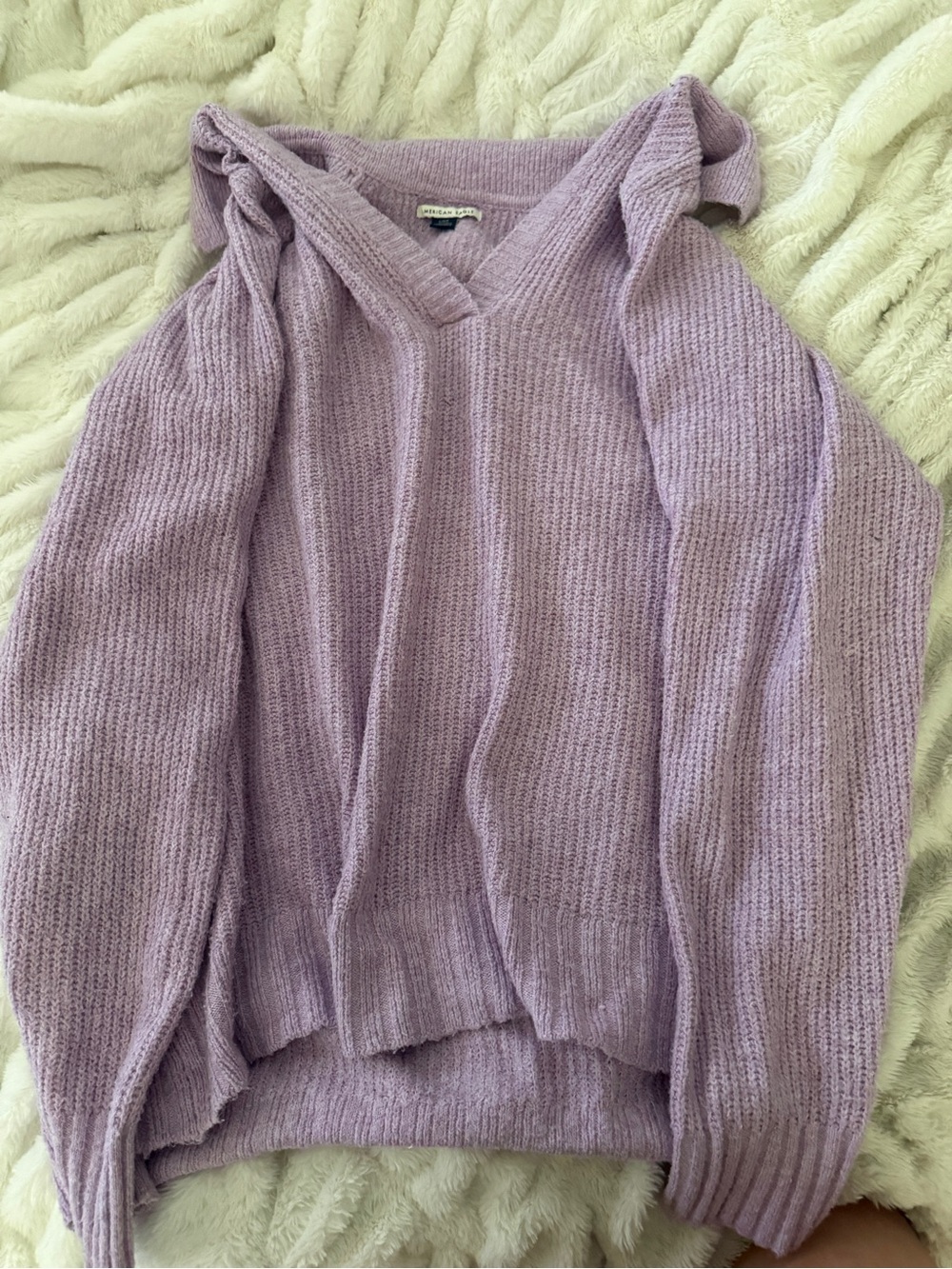 Cozy Lavender V-Neck Women's Sweater AE